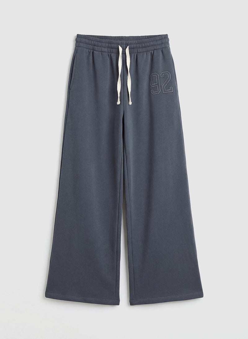 ال سي وايكيكي بنطلون رياضي بناتي تقيل بوسط مطاطي - Image 1